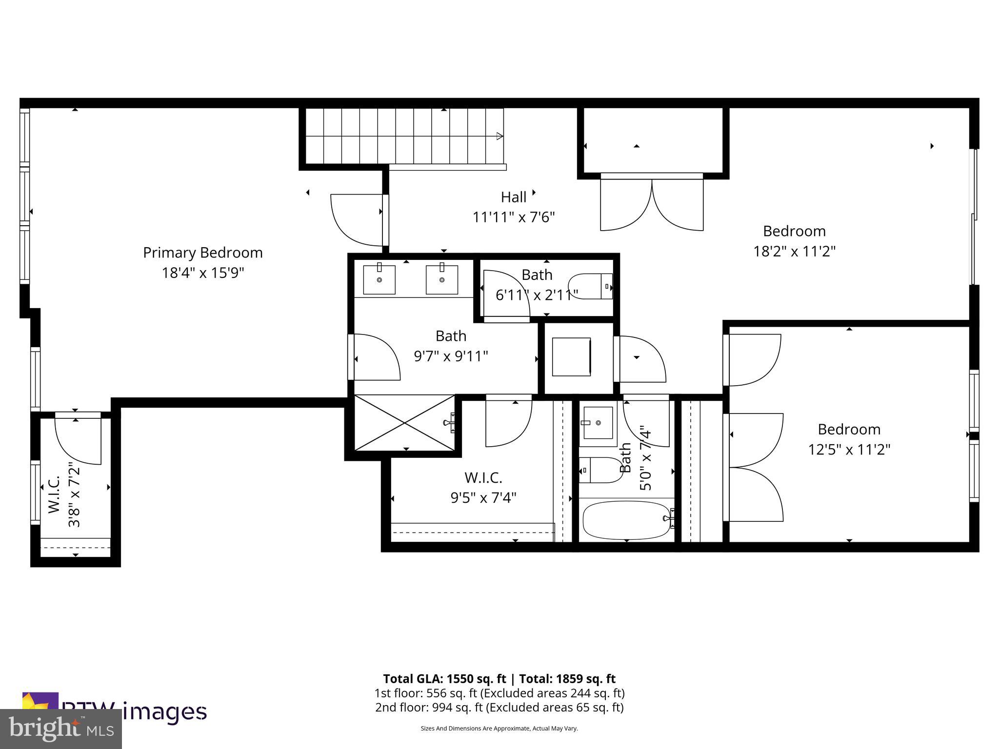 13556 Innovation Station Loop, Unit 15A Herndon, VA 20171 - Photo 27 of 28 a picture of a black and white photo