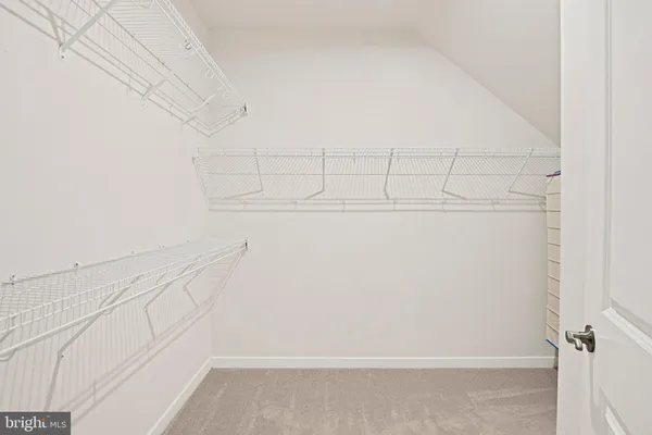 $3,000 | 13556 Innovation Station Loop, Unit 15A, Herndon, VA 20171