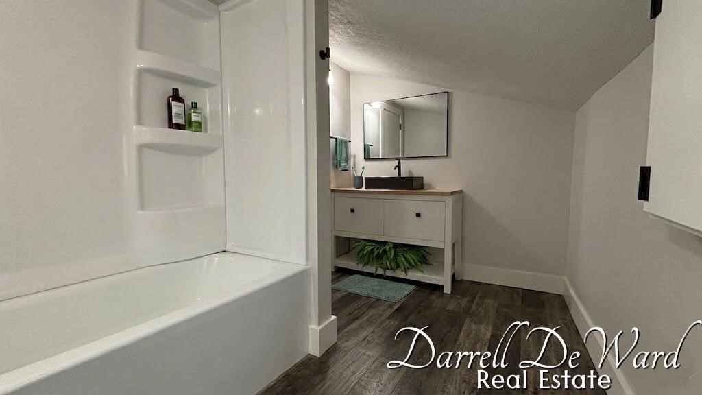 8425 North Holland Road Six Lakes, MI 48886 - Photo 10 of 21