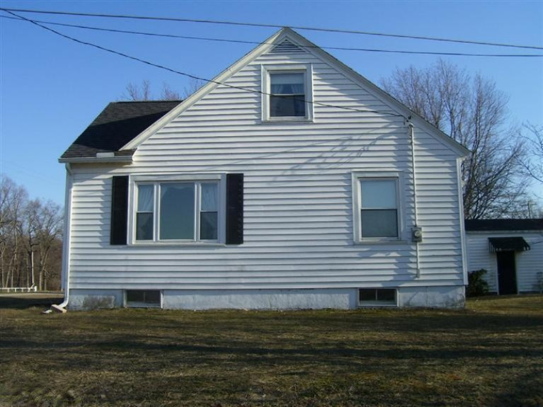 1642 Lincoln Road Allegan, MI 49010 - Photo 5 of 10 Additional Photo