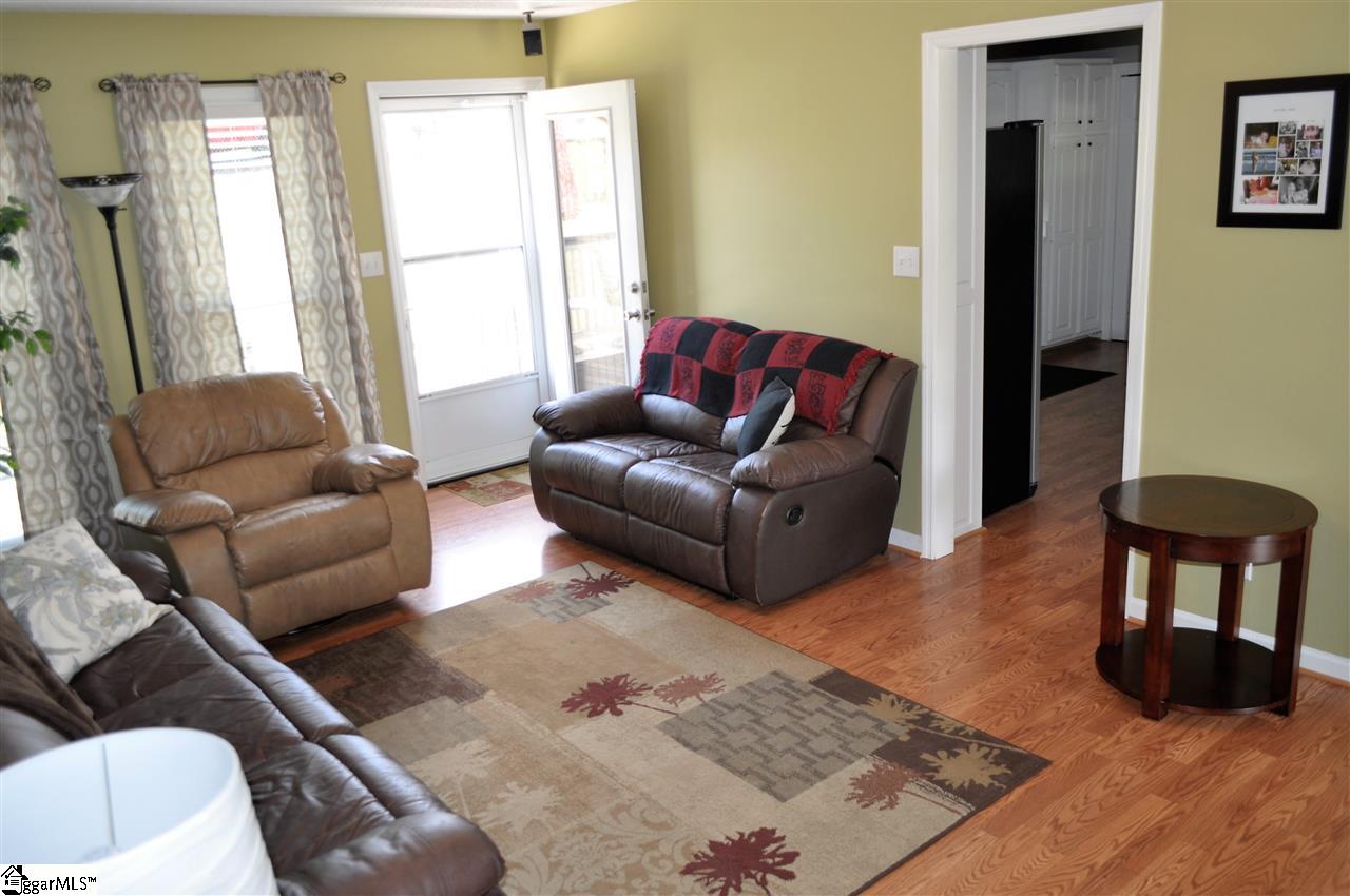 301 Barefoot Lane Inman, SC 29349 - Photo 11 of 25