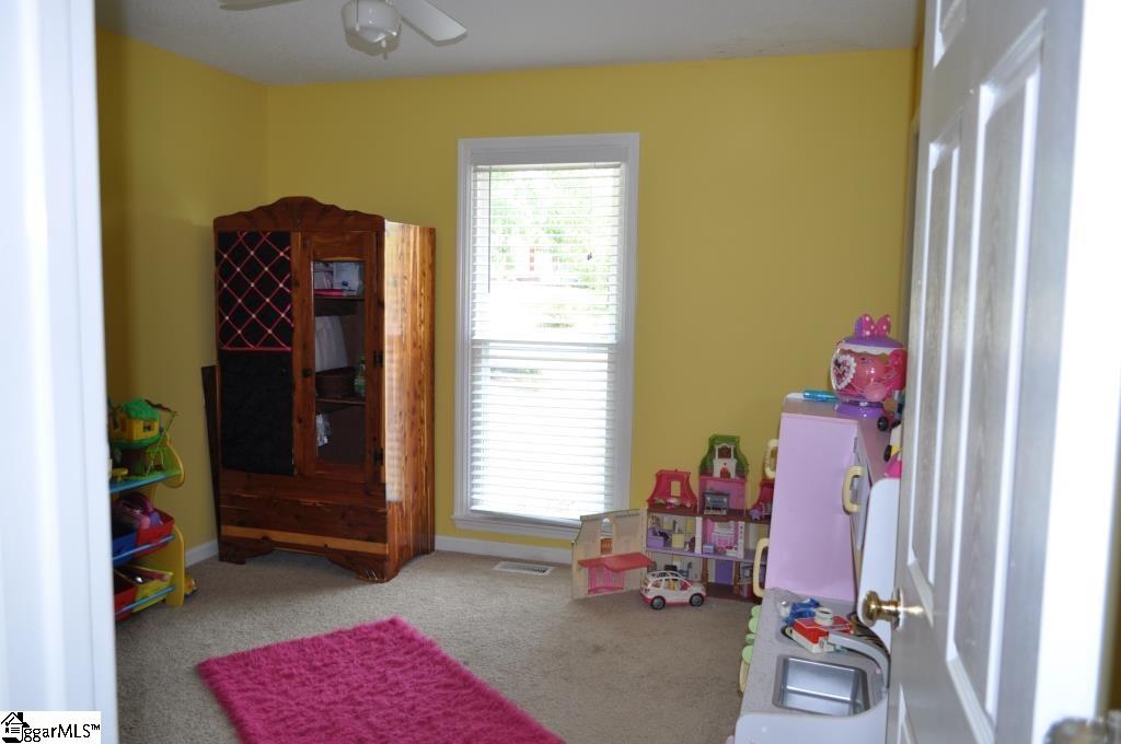 301 Barefoot Lane Inman, SC 29349 - Photo 13 of 25
