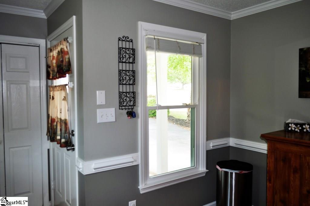 301 Barefoot Lane Inman, SC 29349 - Photo 6 of 25