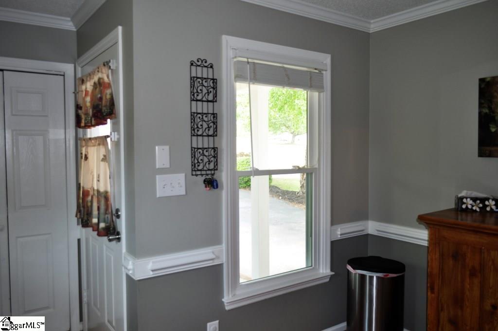 301 Barefoot Lane Inman, SC 29349 - Photo 7 of 25