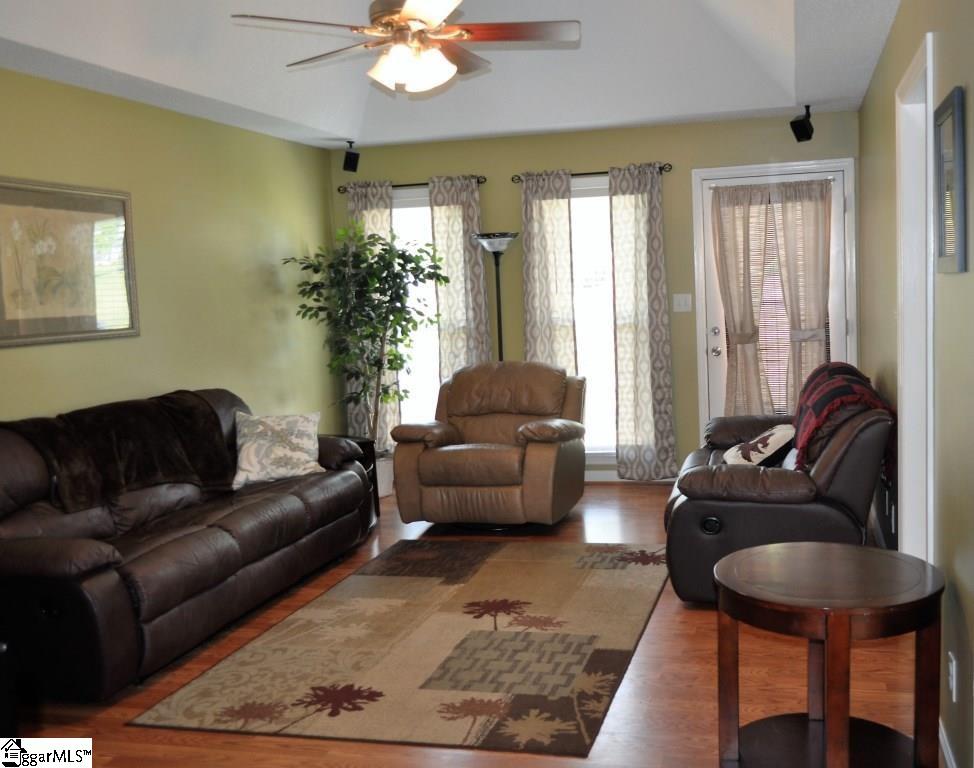 301 Barefoot Lane Inman, SC 29349 - Photo 9 of 25