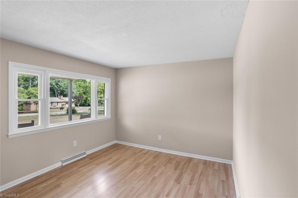 9771 Woodruff Road Kernersville, NC 27284 - Photo 10 of 46