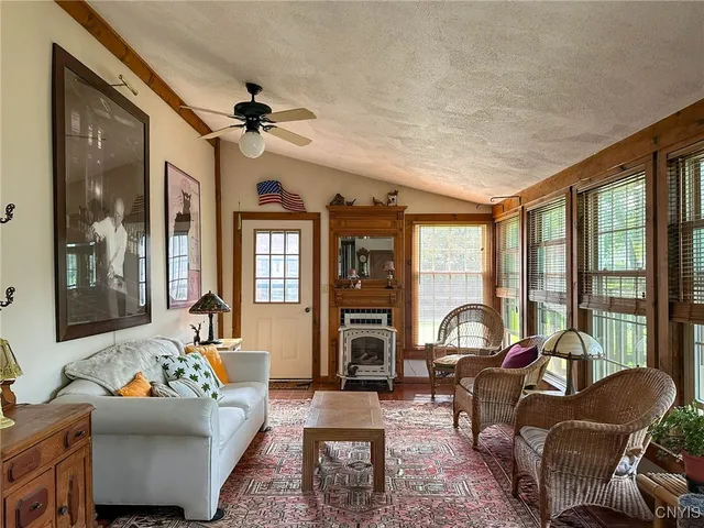 $410,000 | 2518 Church Road, Paris, NY 13456