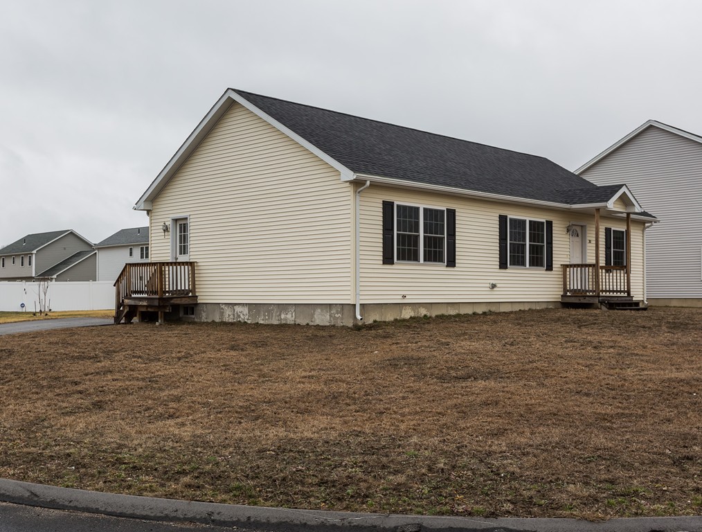30 Wells Street Springfield, MA 01104 - Photo 3 of 16 Gallery Image 3
