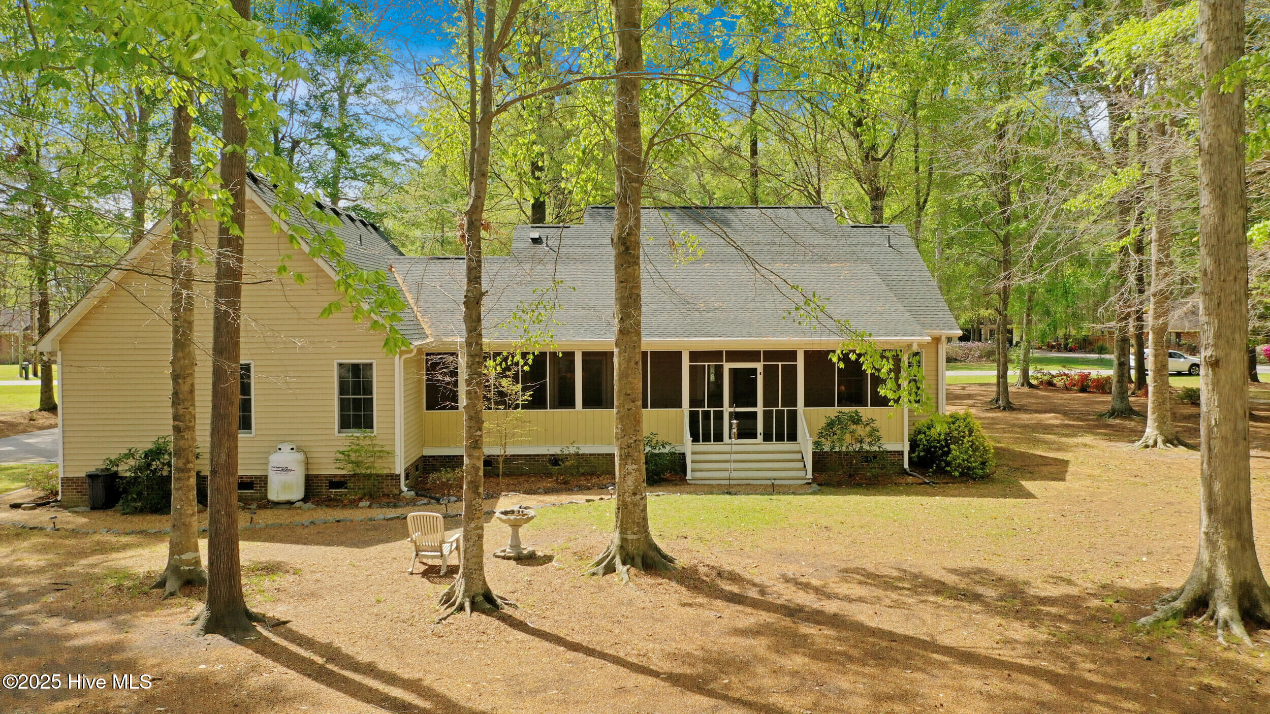 2406 Riddick Road Elizabeth City, NC 27909 - Photo 2 of 41 7_ffef4d448ab6b8cedeb6a038ec85182a33b377