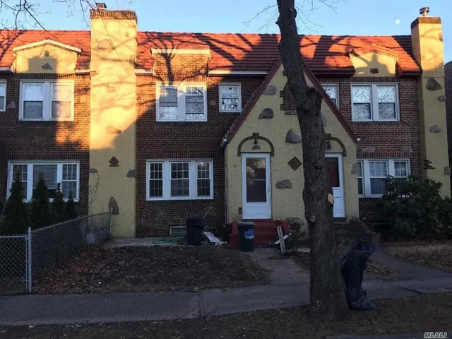 $899,000 | 47-09 188th Street | Auburndale