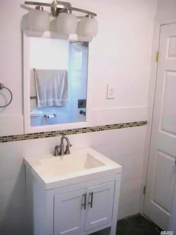 $899,000 | 47-09 188th Street | Auburndale