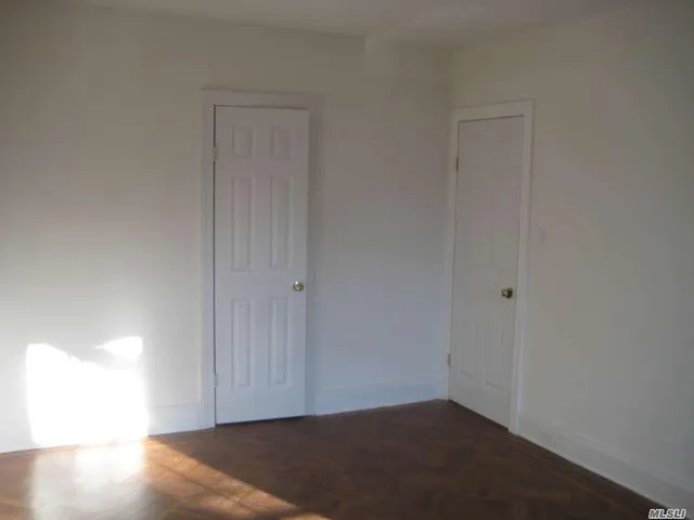 $899,000 | 47-09 188th Street | Auburndale