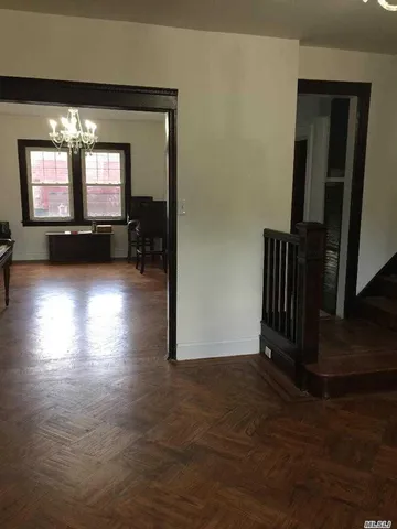 $899,000 | 47-09 188th Street | Auburndale