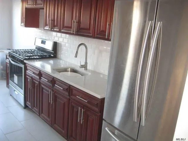 $899,000 | 47-09 188th Street | Auburndale