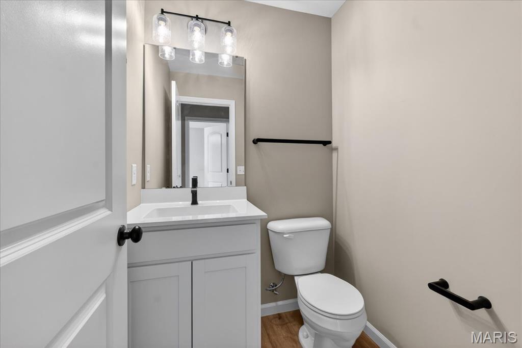 10 Wild Ridge Manor Court Florissant, MO 63033 - Photo 17 of 32