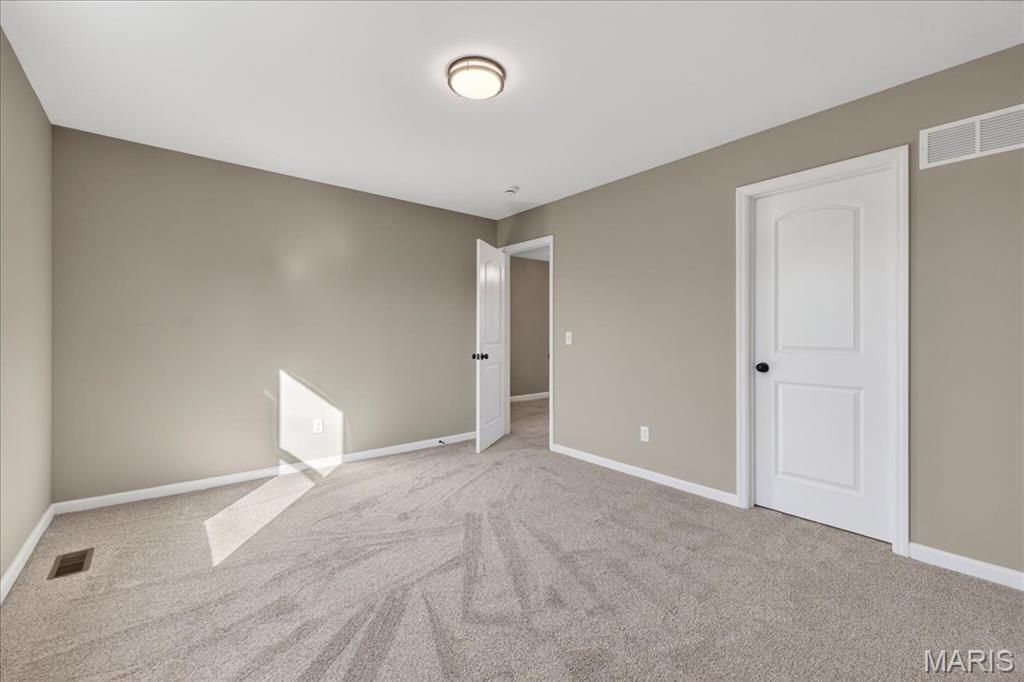 10 Wild Ridge Manor Court Florissant, MO 63033 - Photo 23 of 32