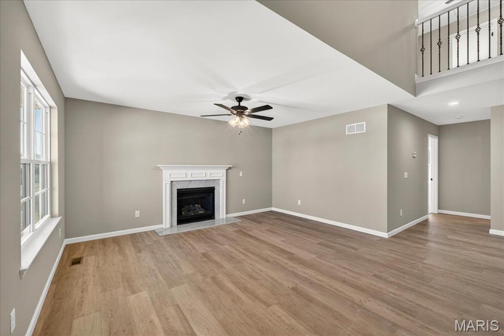 10 Wild Ridge Manor Court Florissant, MO 63033 - Photo 3 of 32