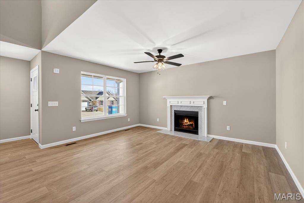 10 Wild Ridge Manor Court Florissant, MO 63033 - Photo 6 of 32