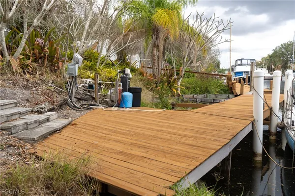 $235,000 | 1155 Turkey Creek Avenue, Moore Haven, FL 33471