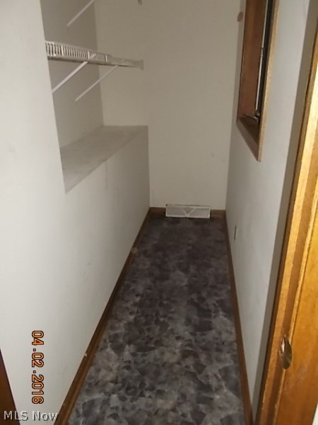 9385 Bell Road Cambridge, OH 43725 - Photo 6 of 21