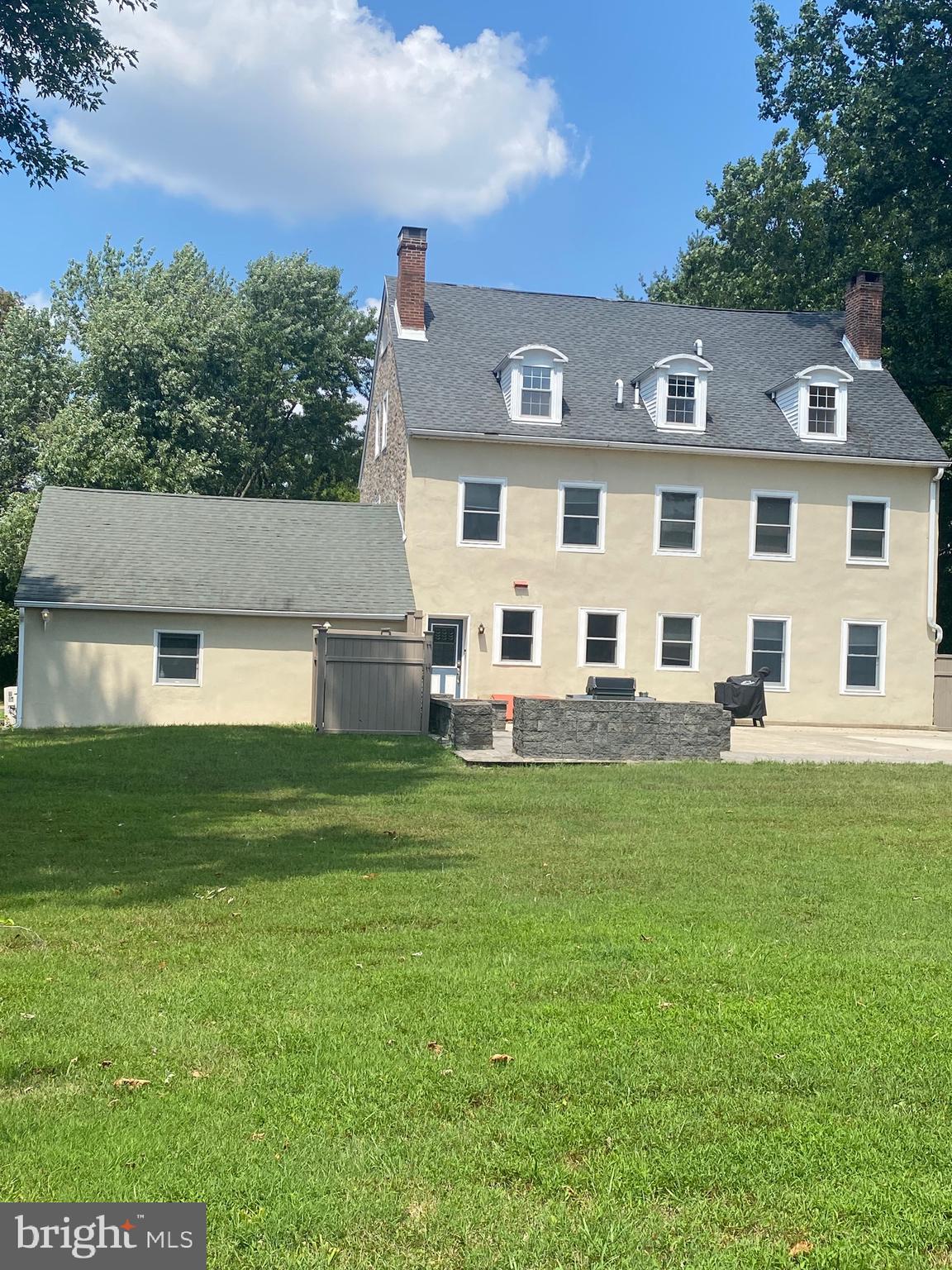 4325 Shoemaker Road Huntingdon Valley, PA 19006 - Photo 2 of 11 Back of house