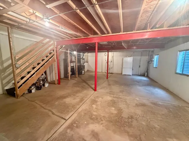 $3,300 | 2477 Smithfield Court, Aurora, IL 60503