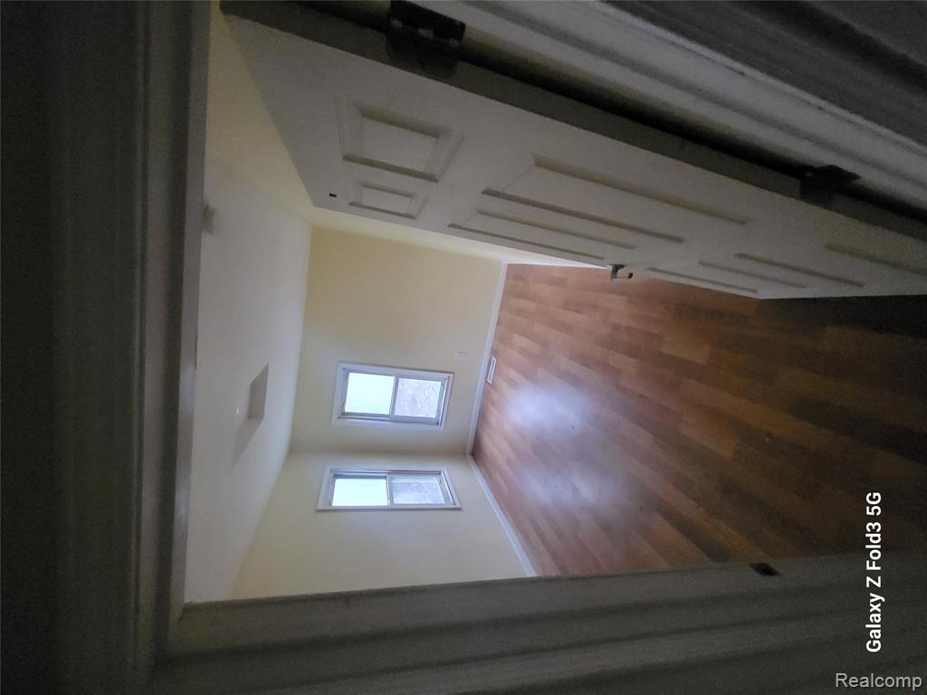 35156 Ecorse Road Romulus, MI 48174 - Photo 4 of 16
