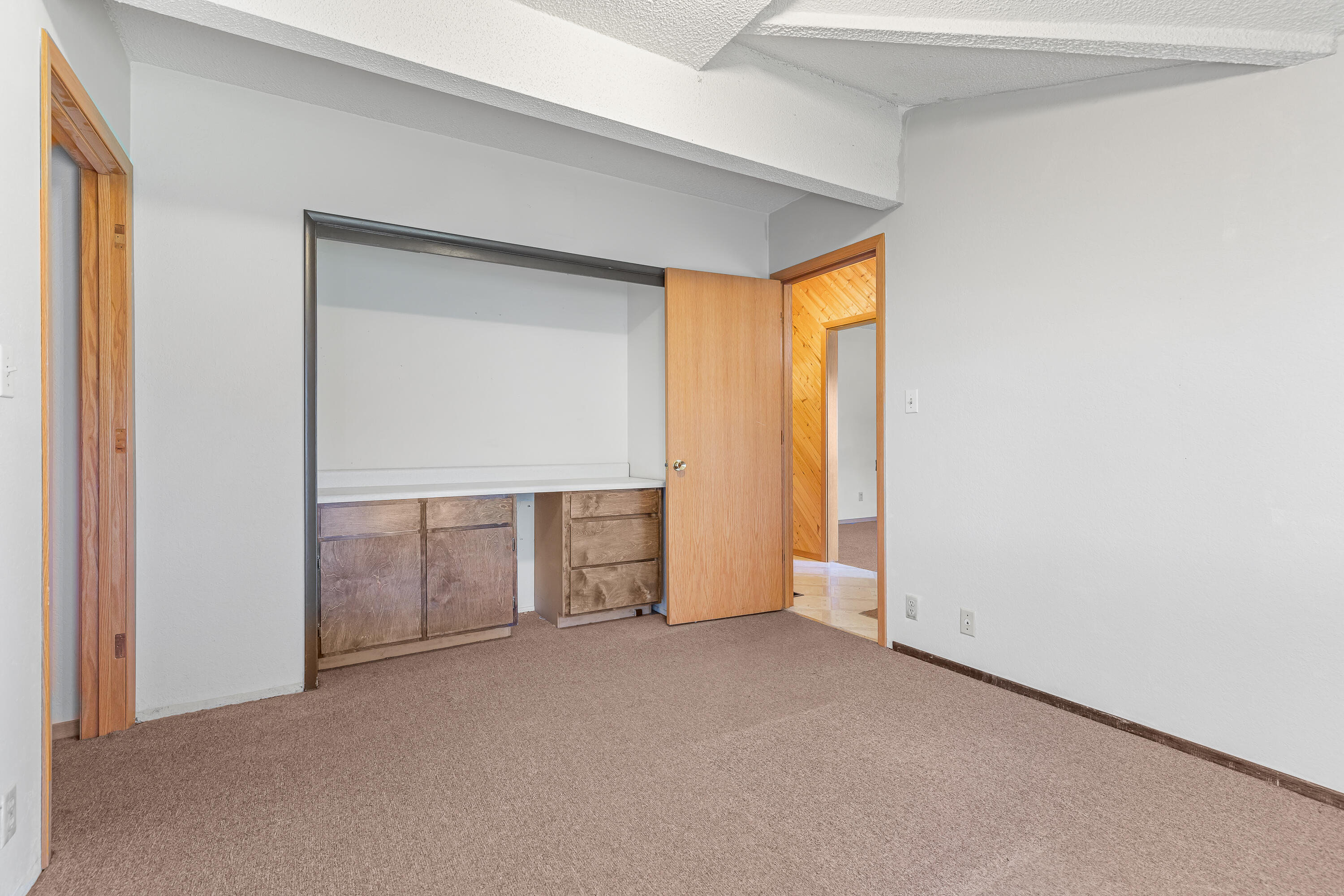 778 West Justice Road Central Point, OR 97502 - Photo 16 of 52 16