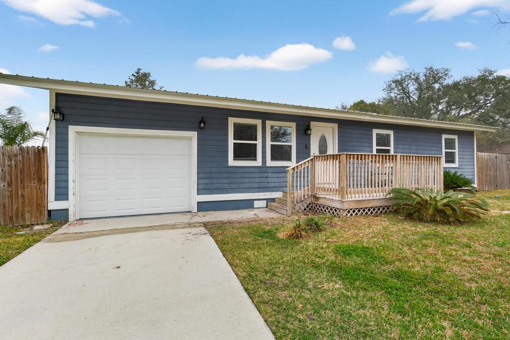 703 Bonnieview Road Fernandina Beach, FL 32034 - Photo 2 of 47