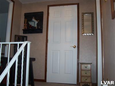 951 Juniper Road Hellertown, PA 18055 - Photo 9 of 15 Gallery Image 9