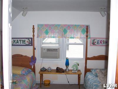 951 Juniper Road Hellertown, PA 18055 - Photo 10 of 15 Gallery Image 10