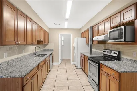 $435,000 | 645 St George Avenue, New Orleans, LA 70121