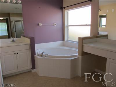 19668 Villa Rosa Loop Fort Myers, FL 33967 - Photo 6 of 10 Gallery Image 6