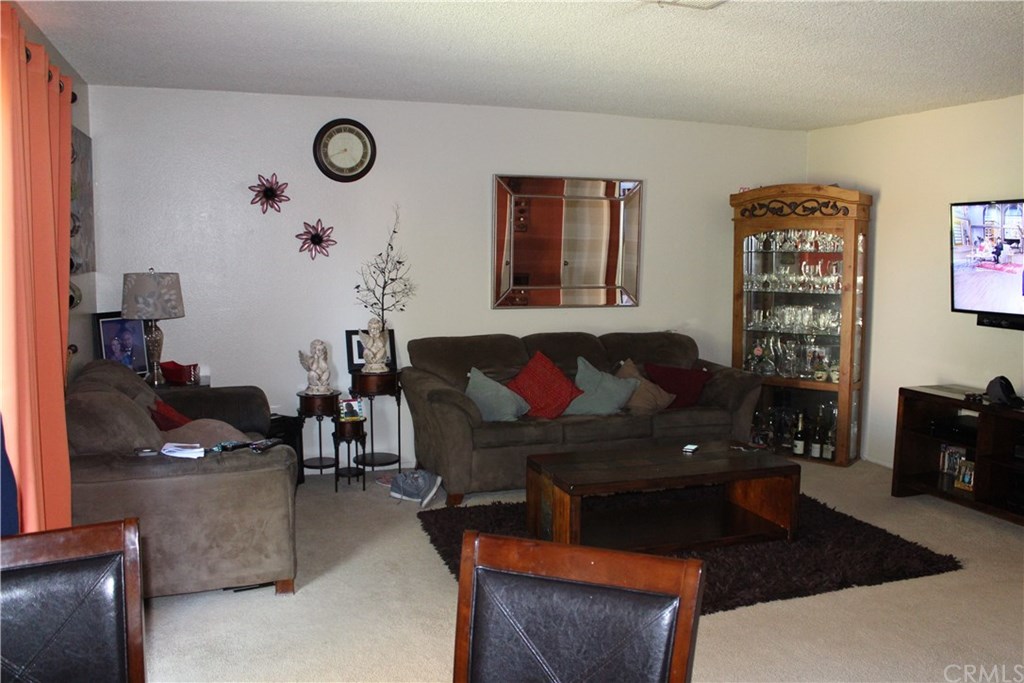 6596-6598 Geranium Place Riverside, CA 92503 - Photo 1 of 1