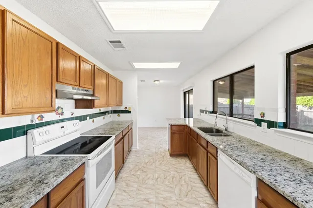 $325,000 | 12901 Dionysus Drive, Austin, TX 78753