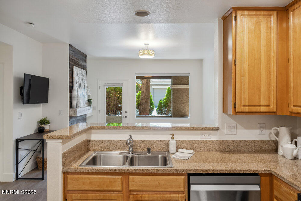 900 South Meadows Parkway, Unit 1813 Reno, NV 89521 - Photo 37 of 49 011_dsc04837_462