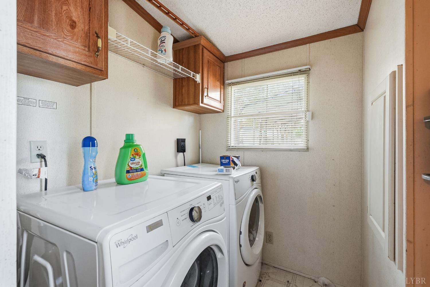 174 Shelter Lane Amherst, VA 24521 - Photo 12 of 29 a utility room with dryer and washer