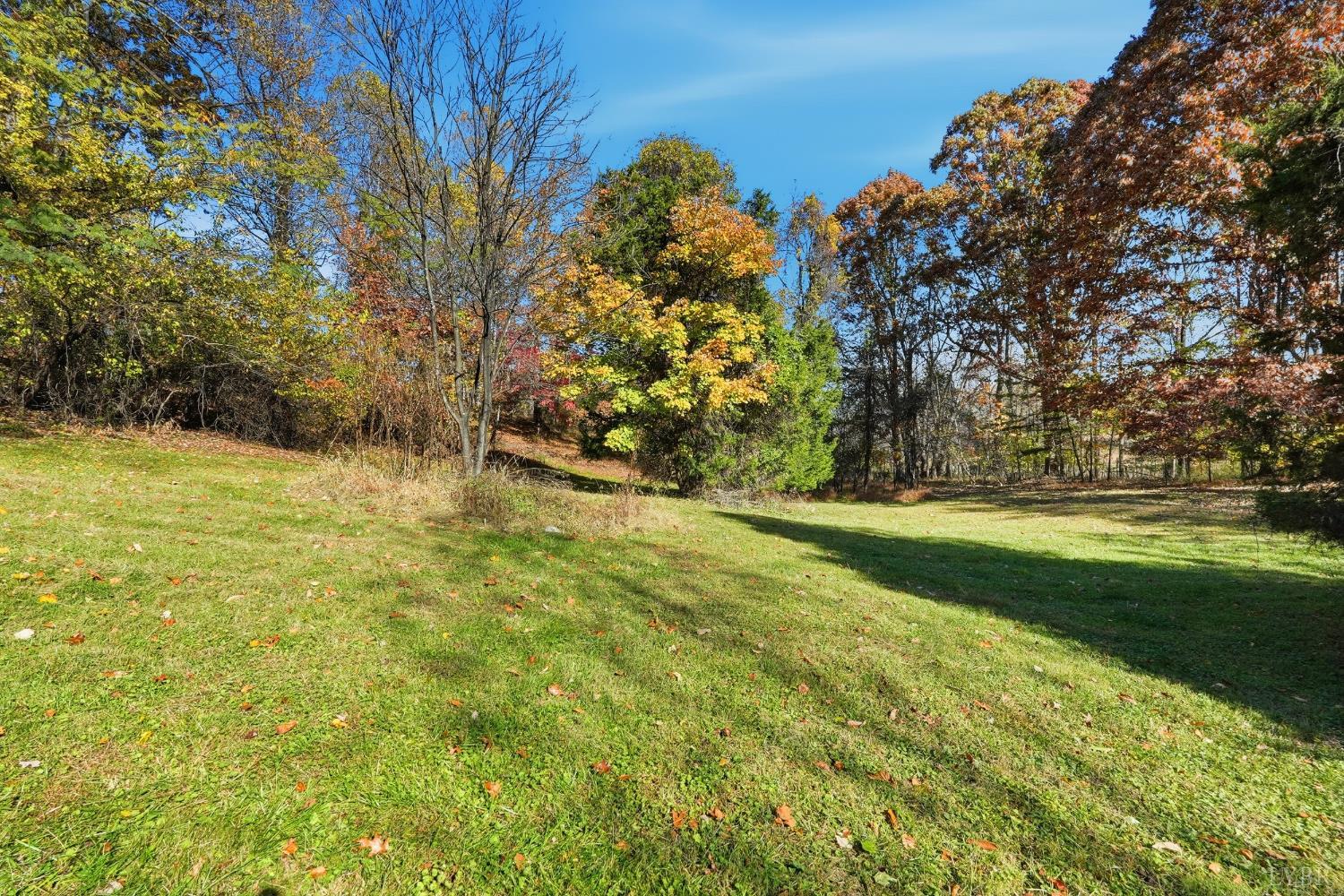 174 Shelter Lane Amherst, VA 24521 - Photo 17 of 29 a view of outdoor space with garden