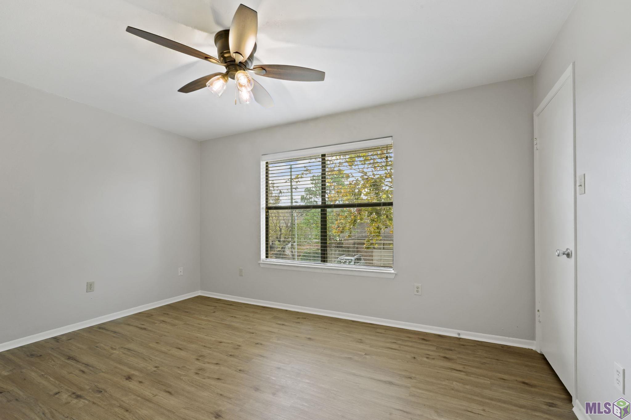 8060 Pennth Avenue, Unit B Baton Rouge, LA 70809 - Photo 15 of 17