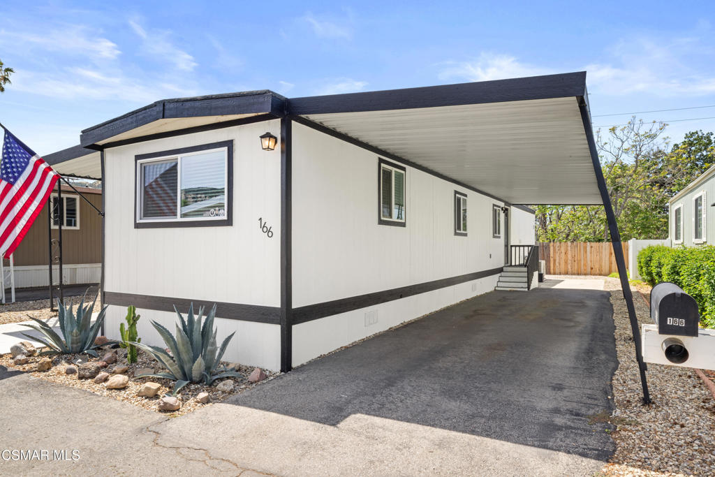 1550 Rory Lane, Unit 166 Simi Valley, CA 93063 - Photo 4 of 29