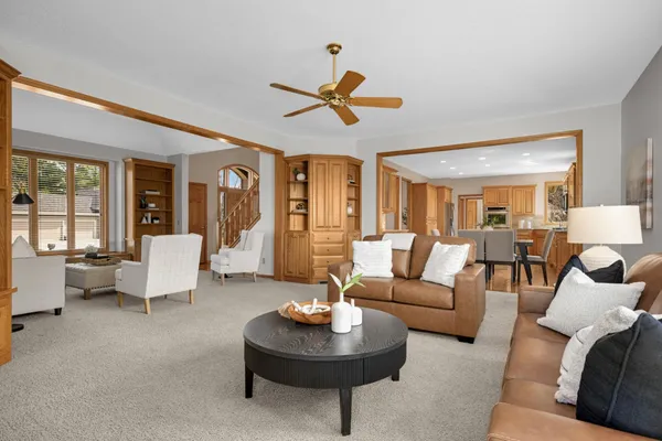 $800,000 | 7628 Auto Club Circle, Bloomington, MN 55438