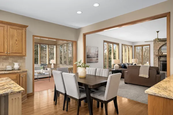 $800,000 | 7628 Auto Club Circle, Bloomington, MN 55438