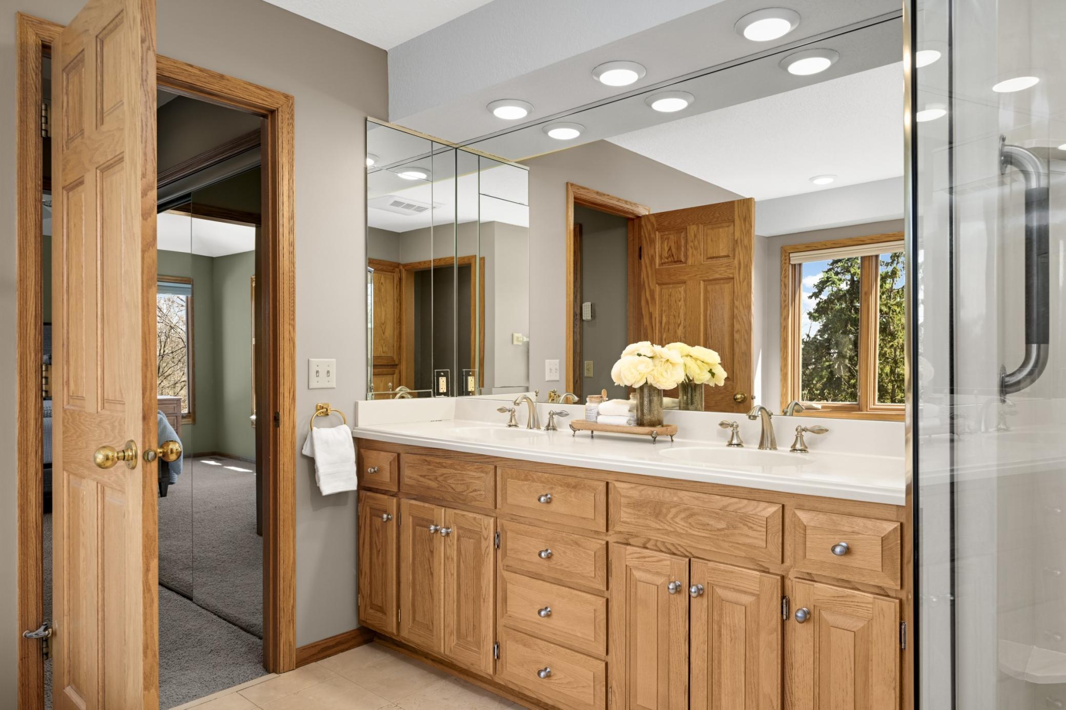 7628 Auto Club Circle Bloomington, MN 55438 - Photo 21 of 41