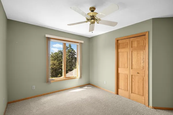 $800,000 | 7628 Auto Club Circle, Bloomington, MN 55438