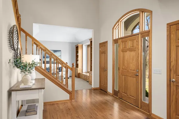 $800,000 | 7628 Auto Club Circle, Bloomington, MN 55438