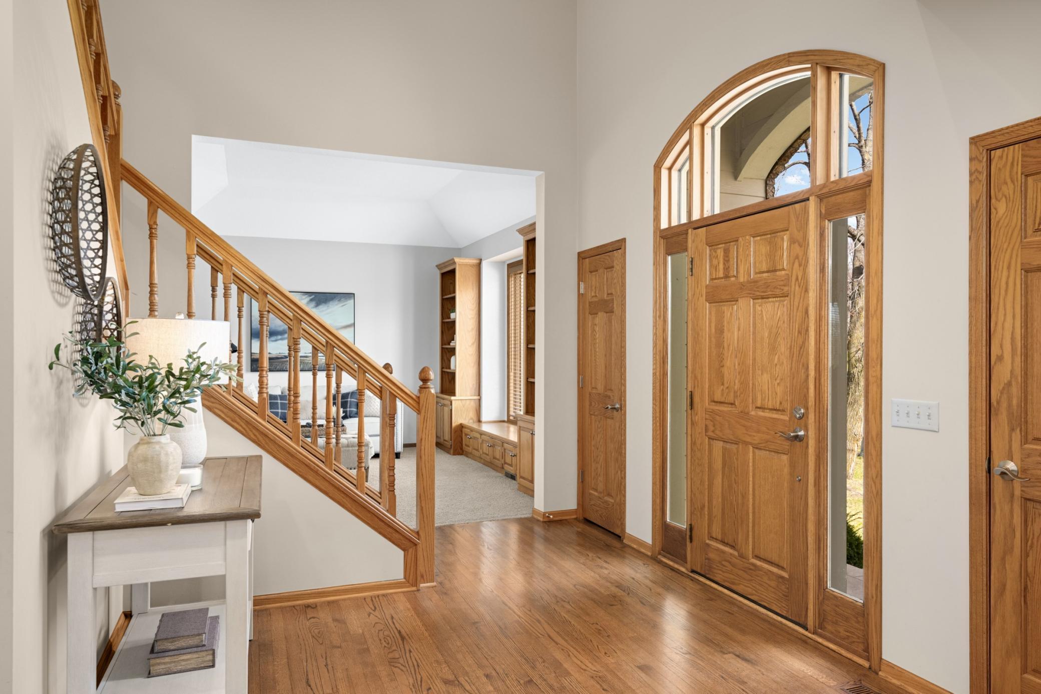 7628 Auto Club Circle Bloomington, MN 55438 - Photo 3 of 41