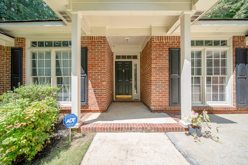 212 Grant Road Cataula, GA 31804 - Photo 3 of 56 Front Porch