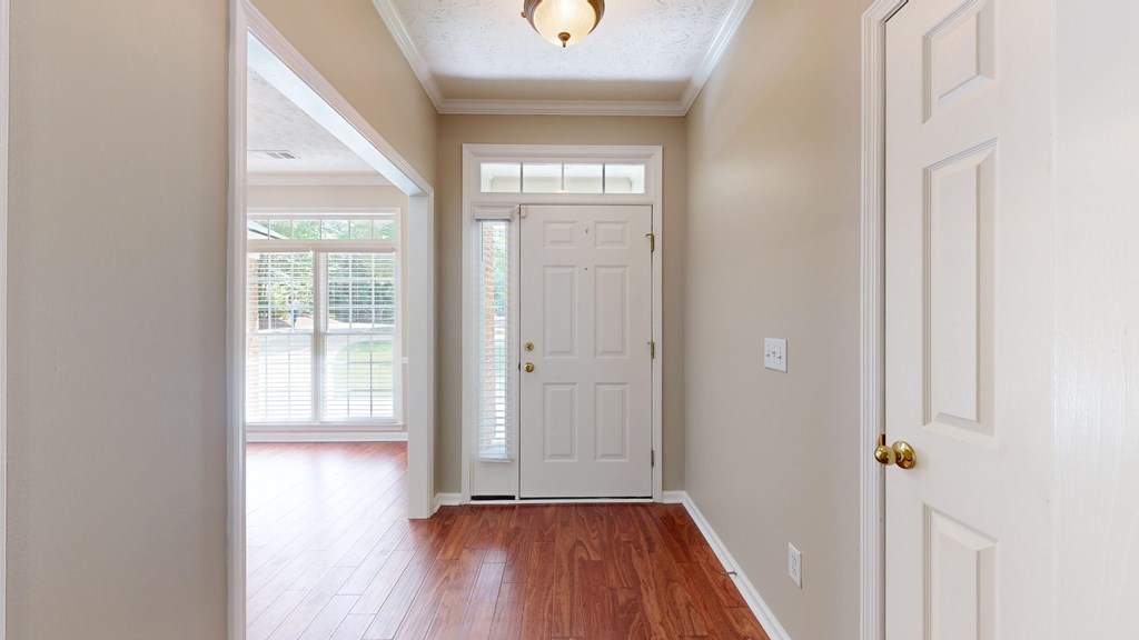 212 Grant Road Cataula, GA 31804 - Photo 5 of 56 Front Foyer