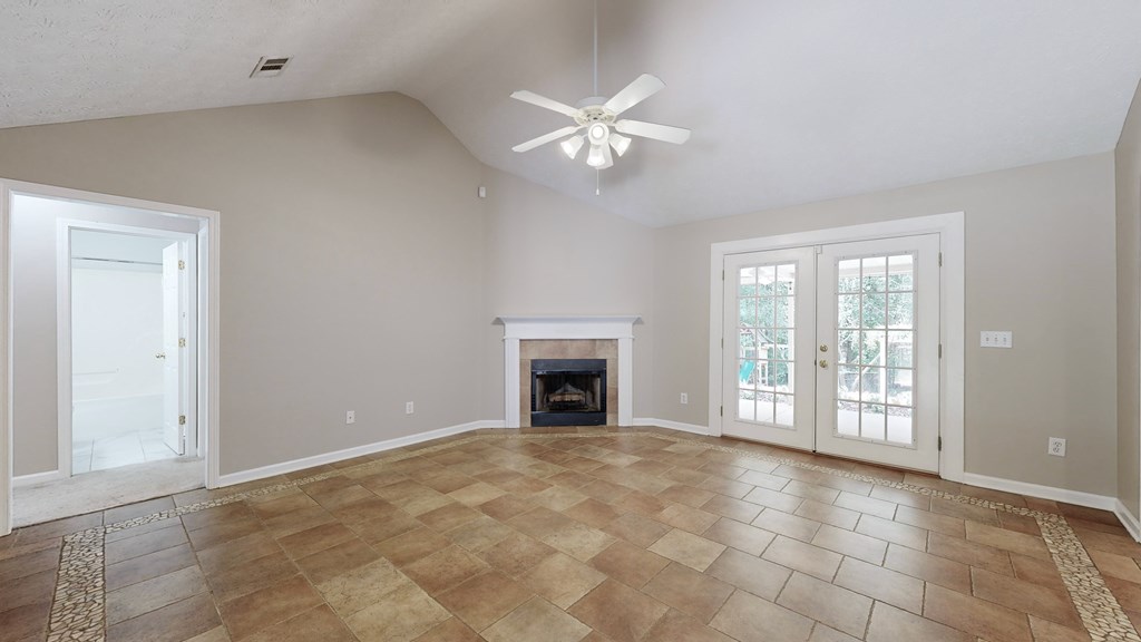 212 Grant Road Cataula, GA 31804 - Photo 8 of 56 Family Room