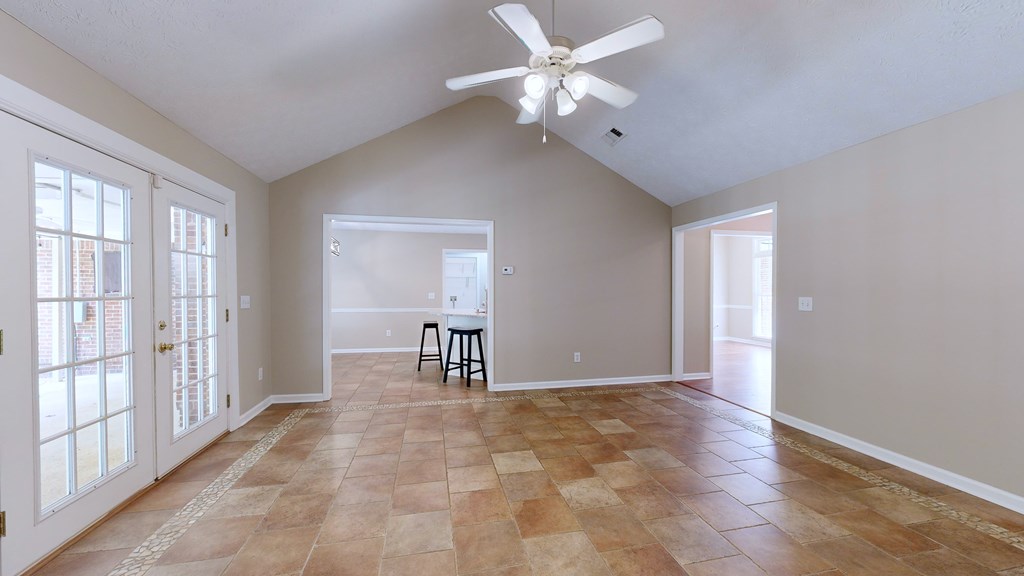 212 Grant Road Cataula, GA 31804 - Photo 10 of 56 Family Room